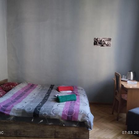 Eka'S Apartment On Marjanishvili Τυφλίδα Εξωτερικό φωτογραφία