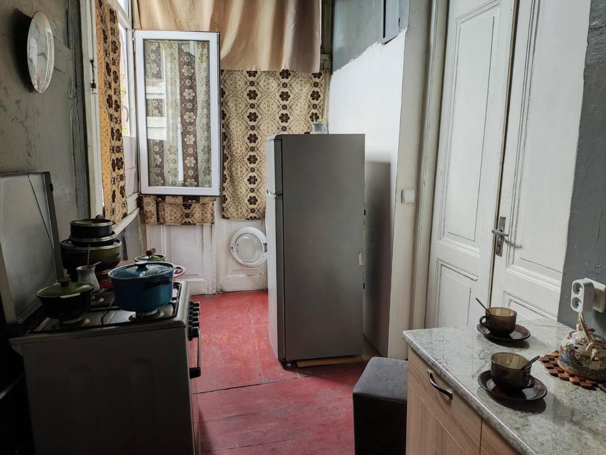 Eka'S Apartment On Marjanishvili Τυφλίδα Εξωτερικό φωτογραφία
